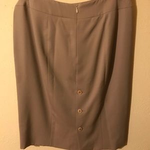 Timeless vintage Giorgio Armani skirt tan M
